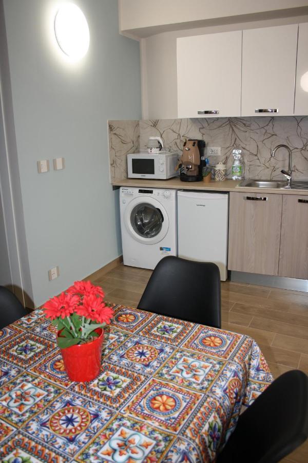 Due Cappuccini Apartment Palermo Luaran gambar