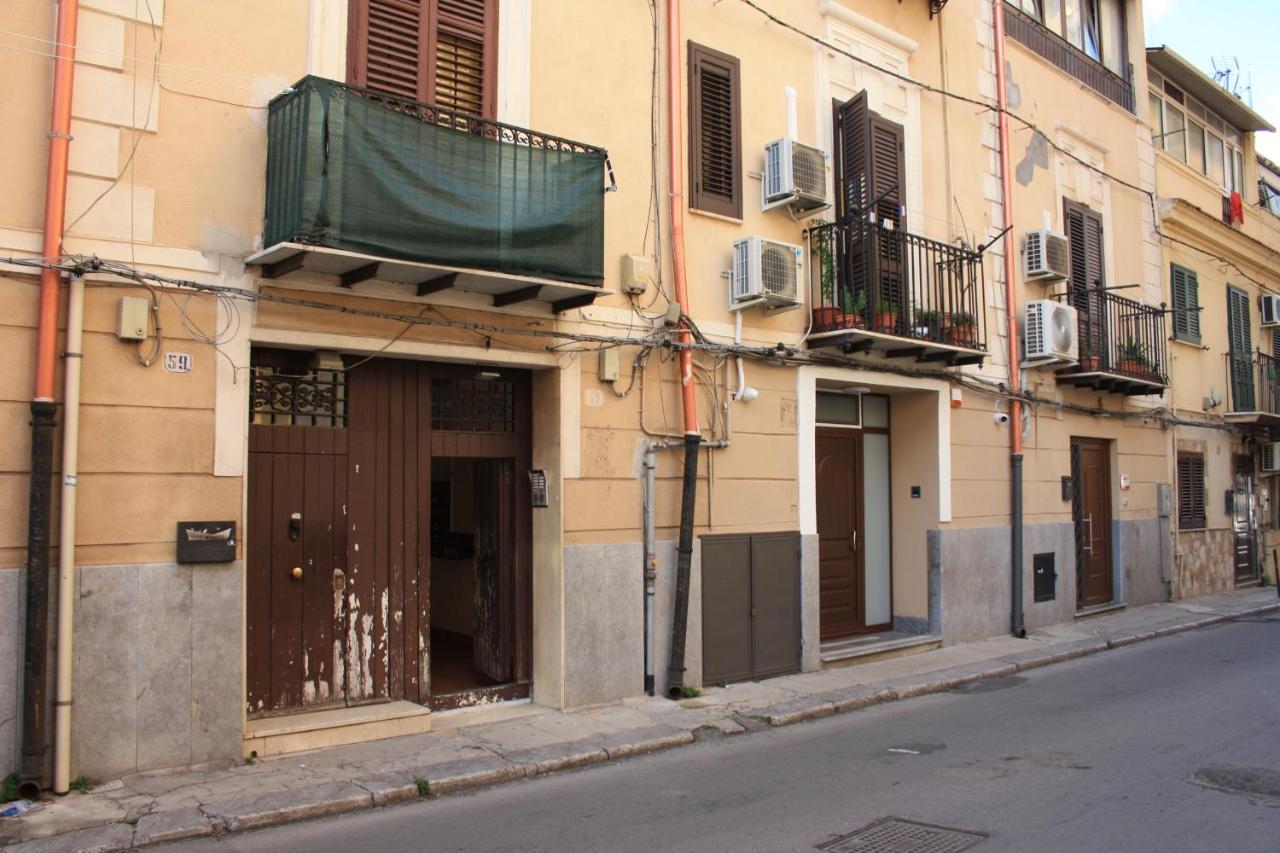 Due Cappuccini Apartment Palermo Luaran gambar