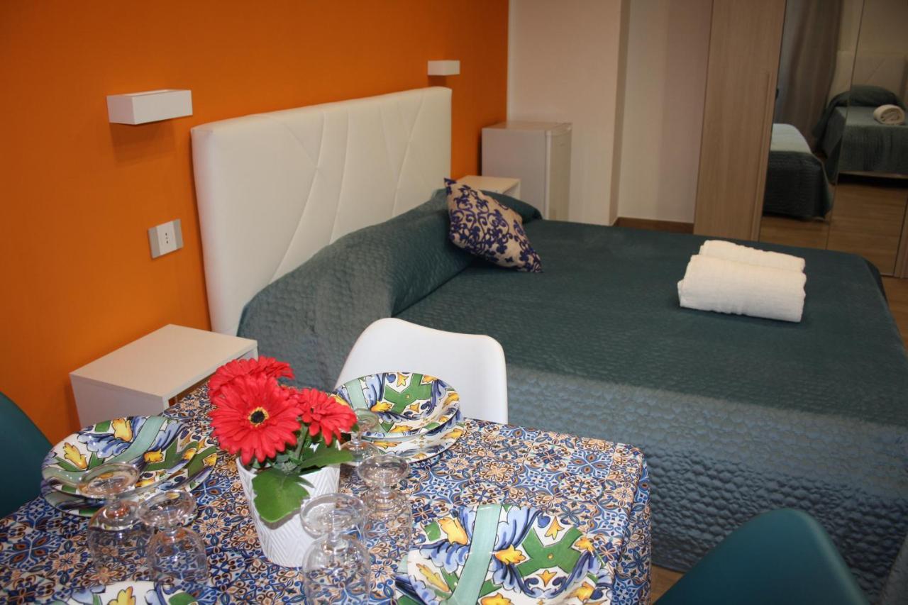Due Cappuccini Apartment Palermo Luaran gambar